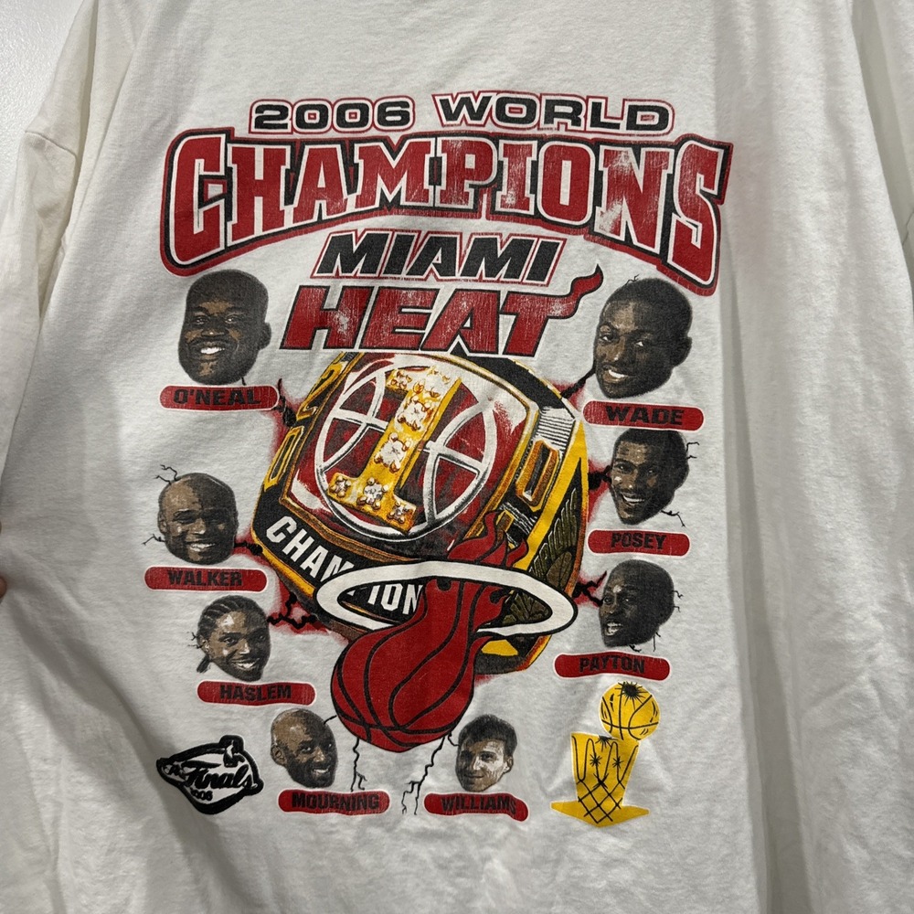 Y2K VTG 2006 NBA MIAMI HEAT FINALS WORLD CHAMPIONS TEAM RING SHIRT XXXL Rap Tee